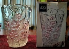 Mikasa Floral Dance - Pink Frost Vase SA328/720 7.75