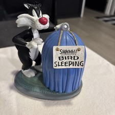 Warner Bros -Statue Looney Tunes Sylvester & Tweety “Shhhh Bird Sleeping” picture