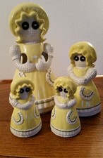 Vintage ceramic 4 pc set marked excellent picture