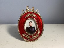 AUTHENTIC TERRAGRAFICS RUSSIAN INSPIRED GOLD GILT RED ENAMEL PICTURE FRAME NR picture