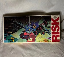 Risk Parker Brothers World Conquest Board Game Vintage 1980s Strategy Complete picture