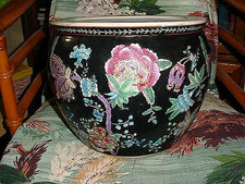 CHINESE Famille Noire(Black Ground) PORCELAIN PLANTER  Jardiniere ON SALE picture