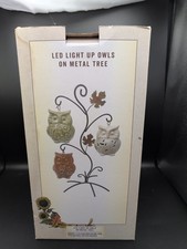 Cracker Barrel LED 3 Owl Lighted On Metal Tree Autumn Fall - NEW picture
