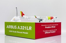 TAP Air Portugal A321neo Reg: CS-TXE Scale 1:200 Diecast model TAP321LR200 picture