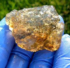 Libyan Desert Glass Meteorite Tektite impact specimen (212 crt) Natural Hole Gem picture