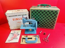 RARE Italian Azure Blue Singer 20 Sewhandy Sewing Machine Plaid Case Orig Box ++ picture
