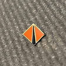 Vintage Navistar International Harvester Logo Trucking Lapel Hat Pin P8275 picture