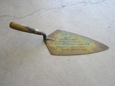 ANTIQUE 1920’s MASONIC CEREMONIAL BRICKLAYING GOLD PLATED TROWEL SPOKANE, WA picture