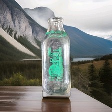 Waimea, KAUAI HAWAII  QUART   ACL  Bottle picture