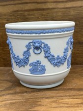 Wedgwood Jasperware Blue/White Reverse Lion Head Cachepot-Planter-Vase picture