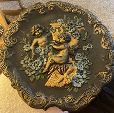 2 Identical Wall Plaques. Cherubs picture