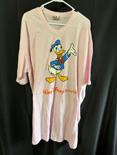 90s Vintage single stitch Disney Walt Disney World Donald Duck Pink one size picture
