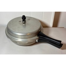 1993 Vintage Prestige Senior 6 Qt Pressure Cooker Pan Aluminum IS2347 w/ Jiggler picture
