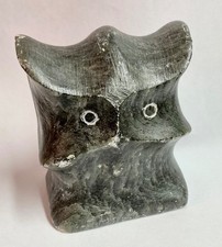 Vintage Canadian Inuit carved soapstone Owl sculpture figure, Winnipeg, 1977 picture