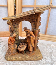 Vintage ANRI Carved Nativity ITALY Wooden One Piece Nativity Lovely 5.5