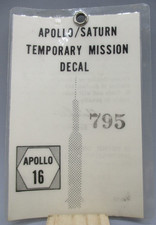 Vintage NASA 1972 APOLLO/SATURN 16 KSC Temporary Mission Decal BADGE #795. picture