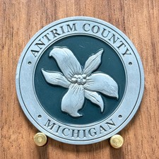 Antrim County Michigan Dogwood 15 Years Service Challenge Coin  W#8 picture