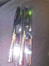 4 Gourmet Settings Silver Hearts Hammered 9 3/8 Inch Dinner Knives picture