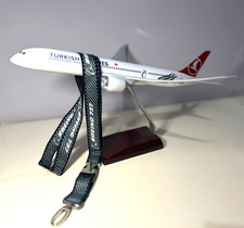 BOEING 737 CARBON FIBER LANYARD / BRAND NEW / PILOT / CABIN CREW picture