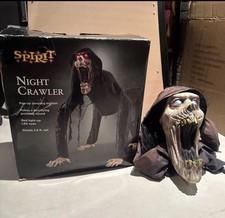 SPIRIT HALLOWEEN ANIMATRONIC NIGHT CRAWLER WORKS picture