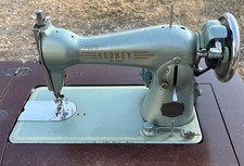 Vintage Rodney De Luxe 32658 Seeing Machine  picture