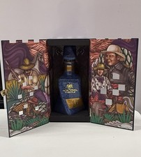 Adictivo Tequila 100% De Grave Anejo Ceramica Empty Bottle with Box  picture