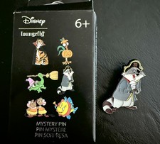 Disney Loungefly Sidekicks Halloween Pin - Meeko Raccoon Pirate Pin Pocahontas  picture