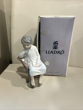 Vintage Lladro The Thinker Little Boy Retired Porcelain Figurine #4876 1995 picture