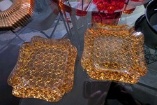 Mid Century L.G. Wright Amber Glass Button And Daisy Patterned Ash Tray Set picture