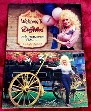 VTG TWO, DOLLY PARTON POSTCARD'S ~*WELCOME TO DOLLYWOOD* POSTCARD'S (EX) COND picture