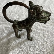 Benin-style cast bronze leopard figurine originating from Nigeria picture