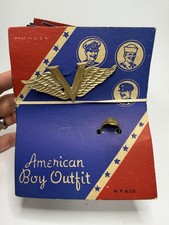 17 Original WWII Homefront American Boy Outfit V for Victory Wings Pin Rings C29 picture