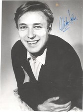 BRITISH FILM DIRECTOR, ACTOR, WRITER, SINGER MIKE SARNE,  SIGNED VINTAGE PHOTO picture