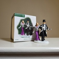 Vintage 2004 Department 56 Christmas In The City A Night On The Town Figurine picture