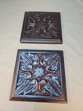 2 Vtg Wood Wall Hangings 7.5