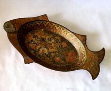 Vintage Bronze Plate Inlaid Design Fish Shape India picture
