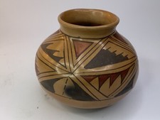 Gorgeous 4-1/2” THOMAS VILLA signed black pottery bowl native A6 picture