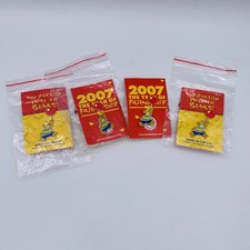 2007 Build-A-Bear Workshop You Partied with the Bears Pin Bear w/Balloon Qty 4 picture