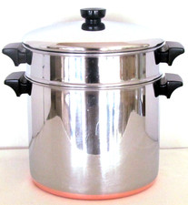 VINTAGE REVERE WARE 8QT STOCK POT WITH LARGE STEAMER INSERT AND LID picture