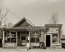 1940  COLCHESTER Ct. Grocery Store 8.5x11 PHOTO picture