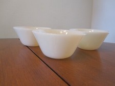 3 VINTAGE FIRE-KING IVORY 6 OZ CUSTARD CUPS 1950'S FLARED RIM EXCELLENT CONDITIO picture