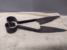 Vintage Sheep Shearing Hand Shears Wool Farm Tool Clippers Primitive Decor  picture