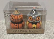 Discontinued NWT Johanna Parker Pumpkin and Owl Salt and Pepper Shaker Set Rare picture