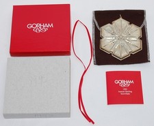1992 Gorham Sterling Annual Christmas Snowflake Ornament w/ Box & paper picture