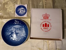 1980 Bing And Grondahl (B&G) Christmas Plate BOXED. Christmas in the Woods. VTG picture