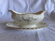 Pfaltzgraff Fleurette China Gravy Boat with Attached Underplate picture
