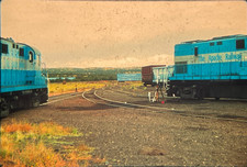 Apache Railroad Locomotive In Rail Yard - Original 35mm Kodacolor Slide picture