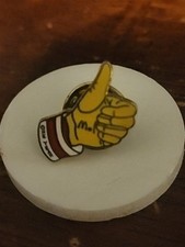 McDonalds Thumbs Up  One Year Service Award Pin Vintage picture