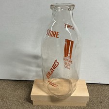 R.W. James Monument Farms Dairy Milk Bottle Middlebury / Weybridge, VT. 1 Quart picture