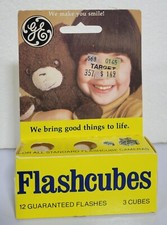 Vintage GE Flashcubes Box Collectible Advertising Prop Art EMPTY picture